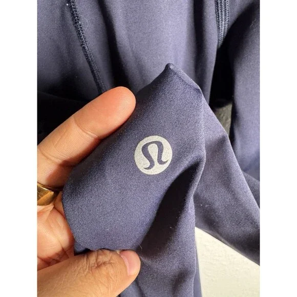 Lululemon Women's Fast Crop Leggings with Pockets Free Navy Size 2 - Picture 6 of 11